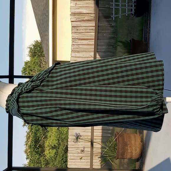 Draper James RSVP Plaid Ruffle Neck Top Size Large Green/Black - Picture 3 of 15